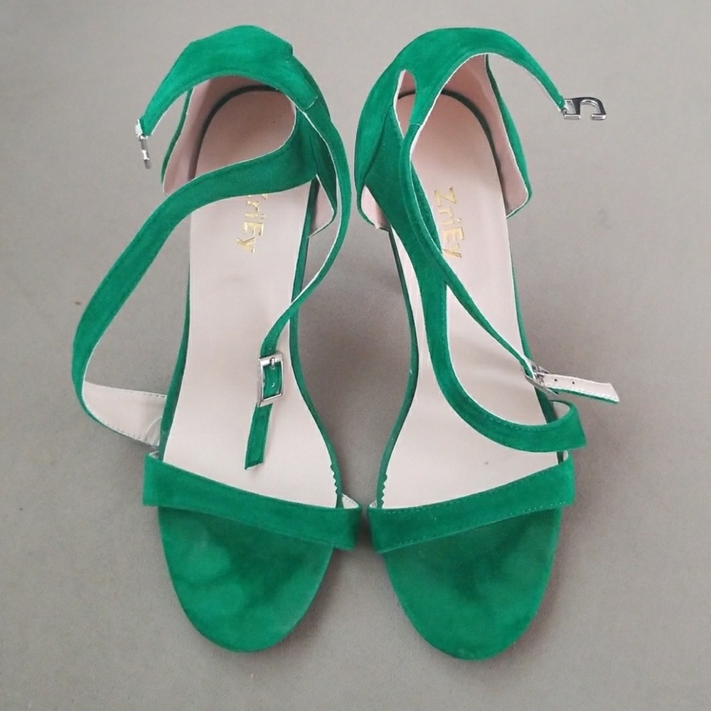 ZriEY shoes green size 38